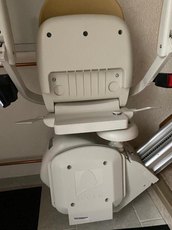 Acorn 130 Straight Stairlift | Bild 2