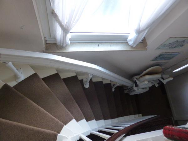 Acorn Acorn Treppenlift  | Bild 2