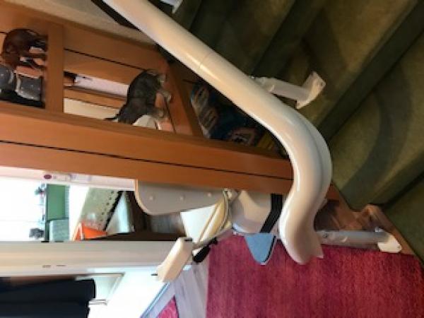 Andere Platinum Stairlifts 