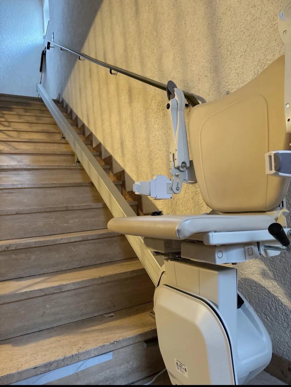 Treppenlift von Minova zu verkaufen
